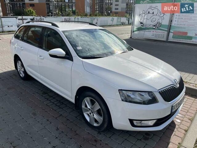 Белый Шкода Октавия, объемом двигателя 1.4 л и пробегом 188 тыс. км за 12500 $, фото 3 на Automoto.ua