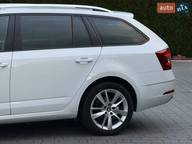 Шкода Октавія 2017 у Стрые на Automoto.ua Білий Шкода Октавія, об'ємом двигуна 1.6 л та пробігом 218 тис. км за 12700 $, фото 12 на Automoto.ua