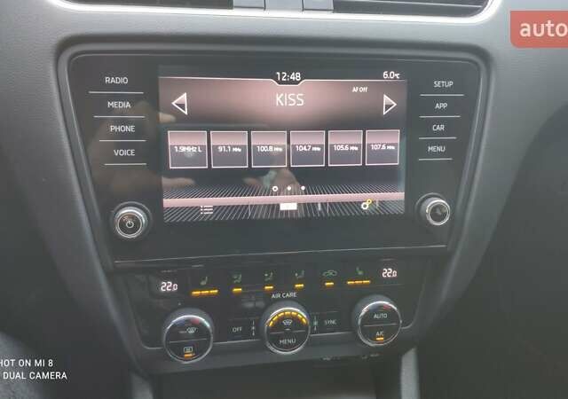 Белый Шкода Октавия, объемом двигателя 1.6 л и пробегом 219 тыс. км за 12800 $, фото 16 на Automoto.ua