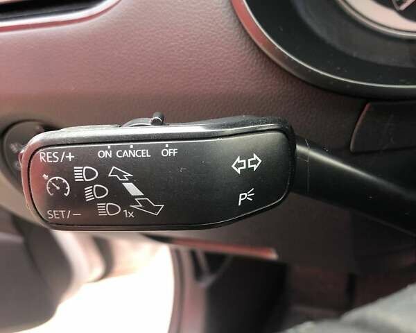 Белый Шкода Октавия, объемом двигателя 1.6 л и пробегом 270 тыс. км за 13990 $, фото 18 на Automoto.ua