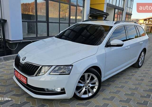 Белый Шкода Октавия, объемом двигателя 1.6 л и пробегом 245 тыс. км за 12499 $, фото 5 на Automoto.ua