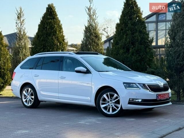 Белый Шкода Октавия, объемом двигателя 1.6 л и пробегом 259 тыс. км за 13750 $, фото 16 на Automoto.ua
