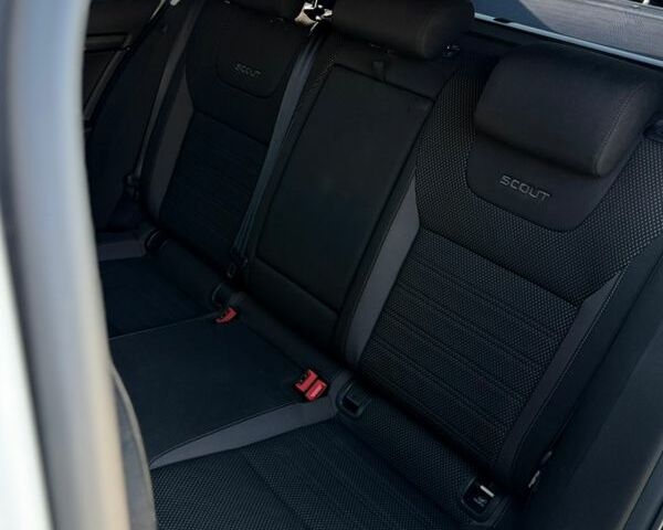 Белый Шкода Октавия, объемом двигателя 1.97 л и пробегом 255 тыс. км за 16500 $, фото 12 на Automoto.ua