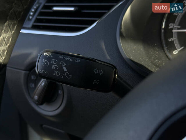 Білий Шкода Октавія, об'ємом двигуна 1.97 л та пробігом 250 тис. км за 13300 $, фото 34 на Automoto.ua