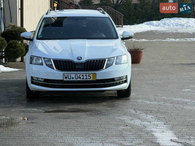 Білий Шкода Октавія, об'ємом двигуна 1.6 л та пробігом 181 тис. км за 13850 $, фото 5 на Automoto.ua
