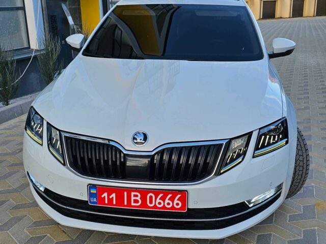 Белый Шкода Октавия, объемом двигателя 1.6 л и пробегом 245 тыс. км за 12500 $, фото 21 на Automoto.ua
