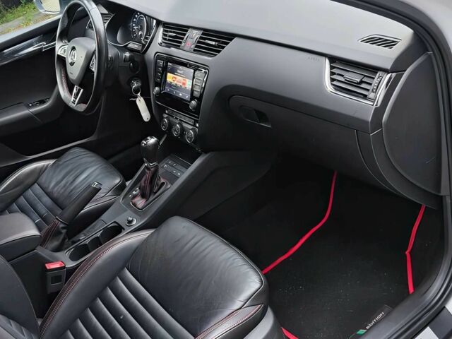 Білий Шкода Октавія, об'ємом двигуна 2 л та пробігом 57 тис. км за 7000 $, фото 10 на Automoto.ua