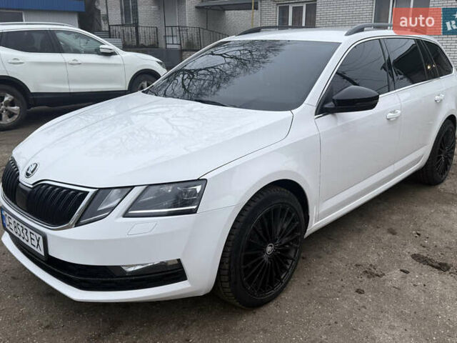 Белый Шкода Октавия, объемом двигателя 2 л и пробегом 320 тыс. км за 14500 $, фото 9 на Automoto.ua