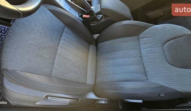 Белый Шкода Октавия, объемом двигателя 1.6 л и пробегом 245 тыс. км за 12499 $, фото 39 на Automoto.ua