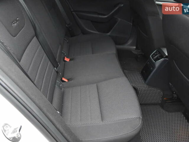 Белый Шкода Октавия, объемом двигателя 1.97 л и пробегом 246 тыс. км за 18300 $, фото 24 на Automoto.ua