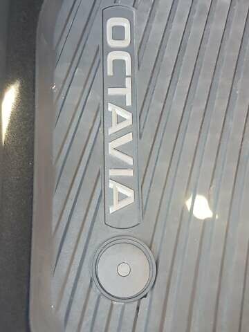 Білий Шкода Октавія, об'ємом двигуна 1.6 л та пробігом 197 тис. км за 14800 $, фото 57 на Automoto.ua