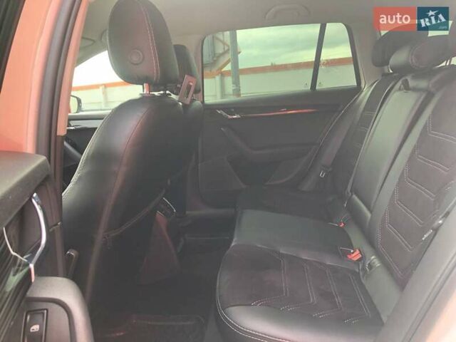 Белый Шкода Октавия, объемом двигателя 1.6 л и пробегом 270 тыс. км за 13990 $, фото 11 на Automoto.ua