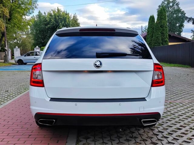 Білий Шкода Октавія, об'ємом двигуна 2 л та пробігом 57 тис. км за 7000 $, фото 5 на Automoto.ua