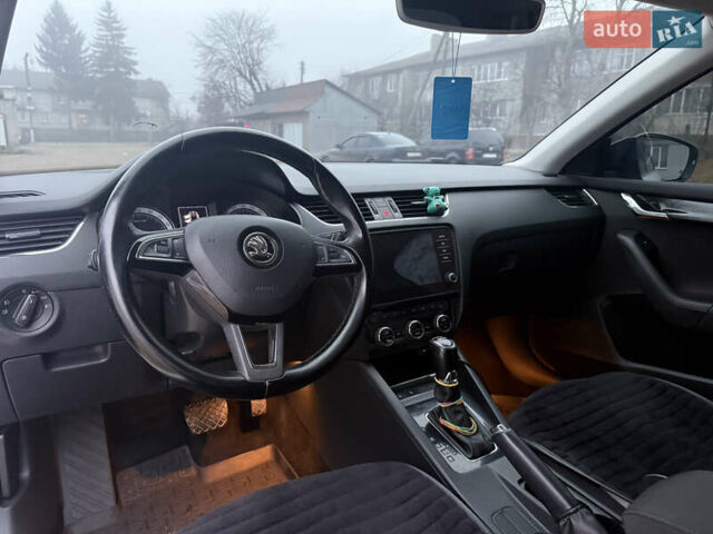 Белый Шкода Октавия, объемом двигателя 2 л и пробегом 320 тыс. км за 14500 $, фото 15 на Automoto.ua