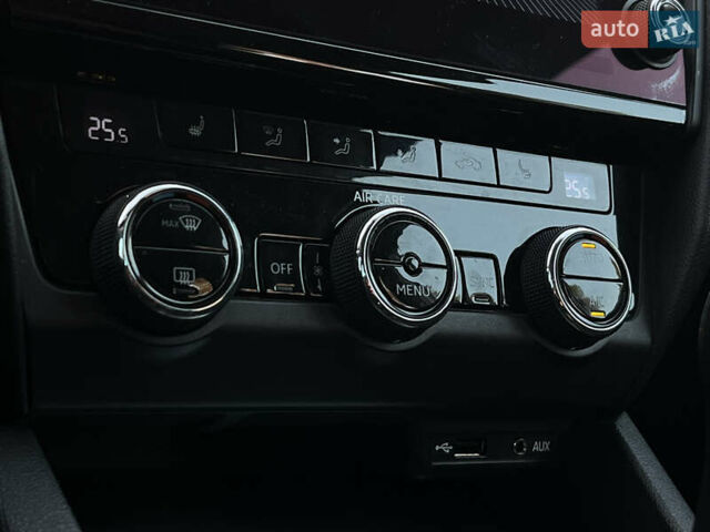 Белый Шкода Октавия, объемом двигателя 1.97 л и пробегом 250 тыс. км за 12500 $, фото 40 на Automoto.ua