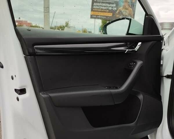 Белый Шкода Октавия, объемом двигателя 1.97 л и пробегом 275 тыс. км за 15200 $, фото 13 на Automoto.ua