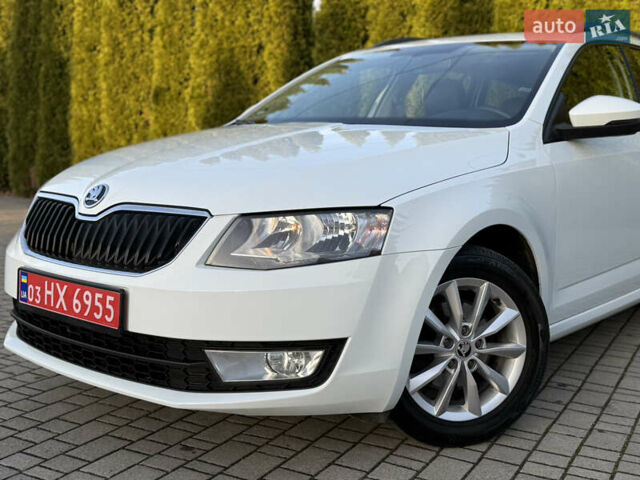 Белый Шкода Октавия, объемом двигателя 2 л и пробегом 183 тыс. км за 14300 $, фото 7 на Automoto.ua