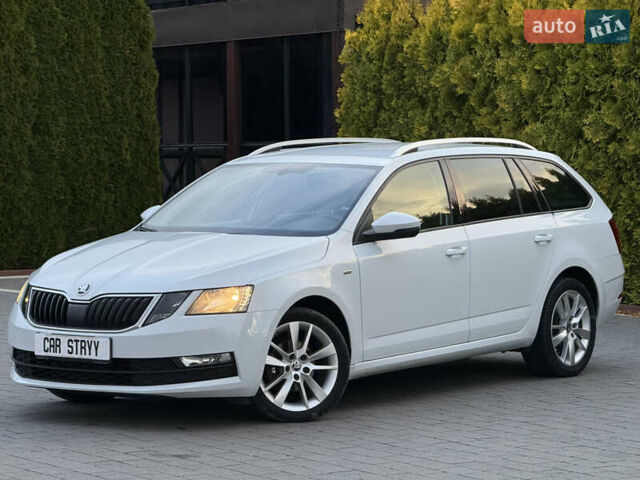 Шкода Октавія 2017 у Стрые на Automoto.ua Білий Шкода Октавія, об'ємом двигуна 1.6 л та пробігом 218 тис. км за 12700 $, фото 6 на Automoto.ua
