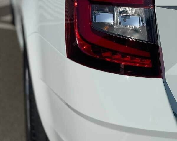 Белый Шкода Октавия, объемом двигателя 2 л и пробегом 220 тыс. км за 16200 $, фото 142 на Automoto.ua