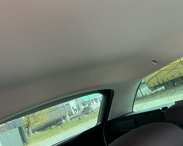 Білий Шкода Октавія, об'ємом двигуна 1.6 л та пробігом 195 тис. км за 14800 $, фото 17 на Automoto.ua