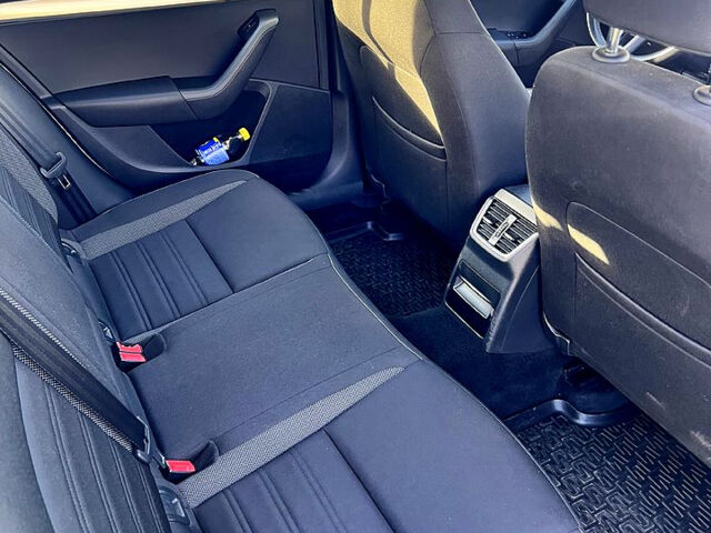 Белый Шкода Октавия, объемом двигателя 2 л и пробегом 245 тыс. км за 15000 $, фото 12 на Automoto.ua