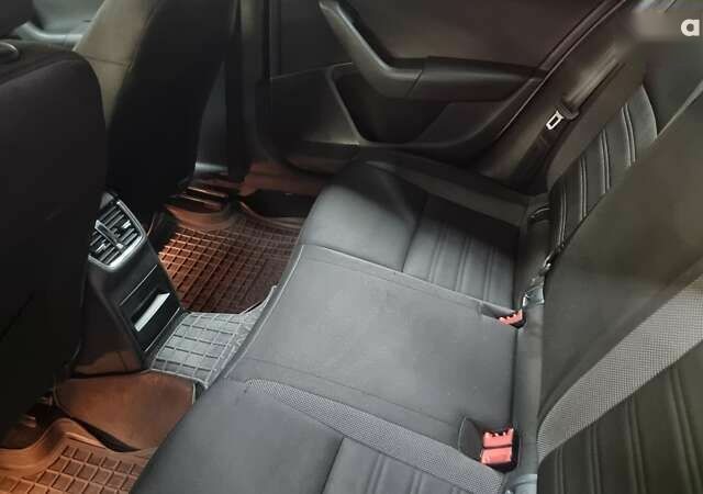 Белый Шкода Октавия, объемом двигателя 1.4 л и пробегом 158 тыс. км за 13500 $, фото 6 на Automoto.ua