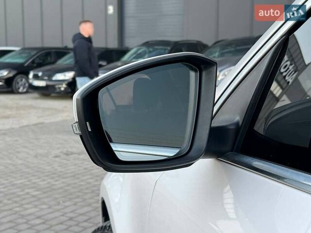 Білий Шкода Октавія, об'ємом двигуна 1.6 л та пробігом 302 тис. км за 14290 $, фото 13 на Automoto.ua