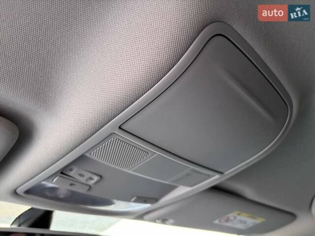 Белый Шкода Октавия, объемом двигателя 1.6 л и пробегом 201 тыс. км за 14600 $, фото 41 на Automoto.ua