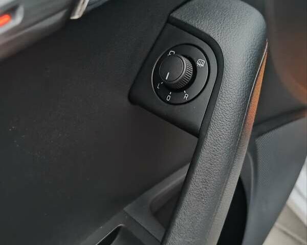 Білий Шкода Октавія, об'ємом двигуна 1.97 л та пробігом 231 тис. км за 16900 $, фото 2 на Automoto.ua