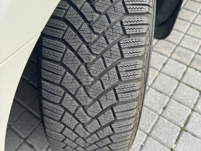 Белый Шкода Октавия, объемом двигателя 1.8 л и пробегом 130 тыс. км за 16150 $, фото 9 на Automoto.ua