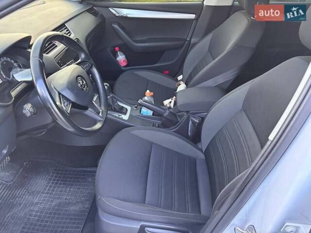 Шкода Октавия 2018 в Киеве на Automoto.ua Белый Шкода Октавия, объемом двигателя 1.6 л и пробегом 206 тыс. км за 14600 $, фото 19 на Automoto.ua