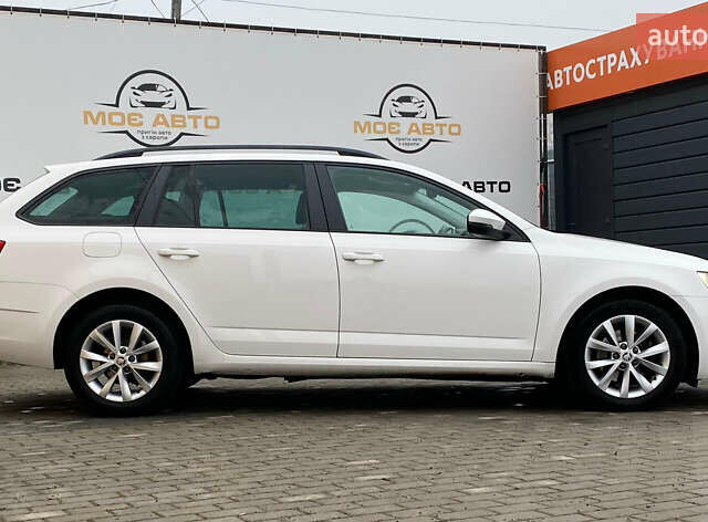 Белый Шкода Октавия, объемом двигателя 1.97 л и пробегом 210 тыс. км за 13999 $, фото 5 на Automoto.ua