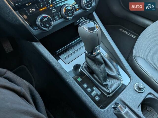 Білий Шкода Октавія, об'ємом двигуна 1.6 л та пробігом 210 тис. км за 14350 $, фото 37 на Automoto.ua