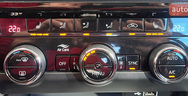 Белый Шкода Октавия, объемом двигателя 1.6 л и пробегом 209 тыс. км за 15950 $, фото 18 на Automoto.ua