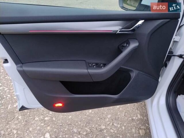 Білий Шкода Октавія, об'ємом двигуна 1.97 л та пробігом 231 тис. км за 16900 $, фото 24 на Automoto.ua