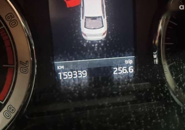 Белый Шкода Октавия, объемом двигателя 1.4 л и пробегом 158 тыс. км за 13500 $, фото 11 на Automoto.ua
