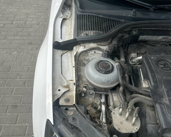 Шкода Октавия 2018 в Львове на Automoto.ua Белый Шкода Октавия, объемом двигателя 1.97 л и пробегом 198 тыс. км за 13600 $, фото 26 на Automoto.ua