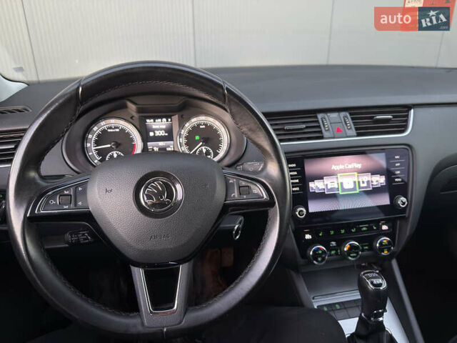 Белый Шкода Октавия, объемом двигателя 1.97 л и пробегом 236 тыс. км за 15700 $, фото 22 на Automoto.ua