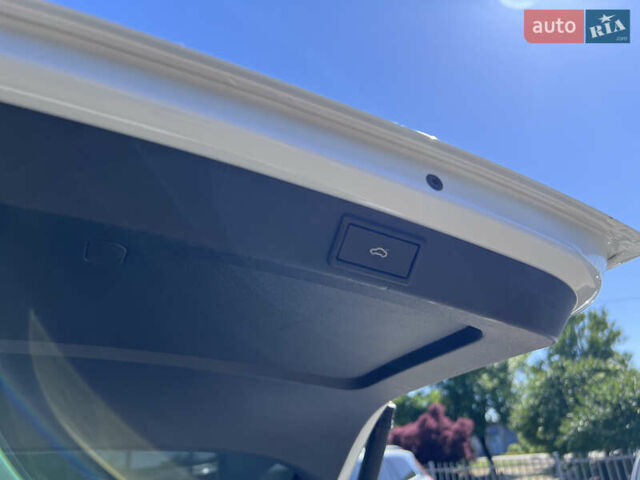 Белый Шкода Октавия, объемом двигателя 1.97 л и пробегом 116 тыс. км за 19990 $, фото 43 на Automoto.ua