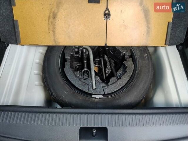 Білий Шкода Октавія, об'ємом двигуна 1.97 л та пробігом 231 тис. км за 16900 $, фото 26 на Automoto.ua