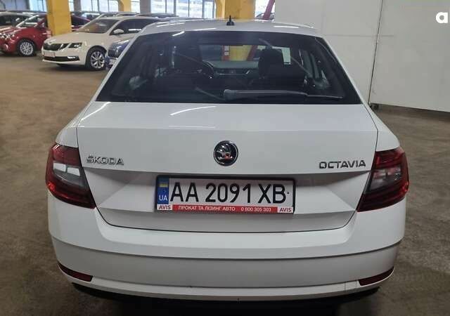 Белый Шкода Октавия, объемом двигателя 1.4 л и пробегом 158 тыс. км за 13500 $, фото 15 на Automoto.ua