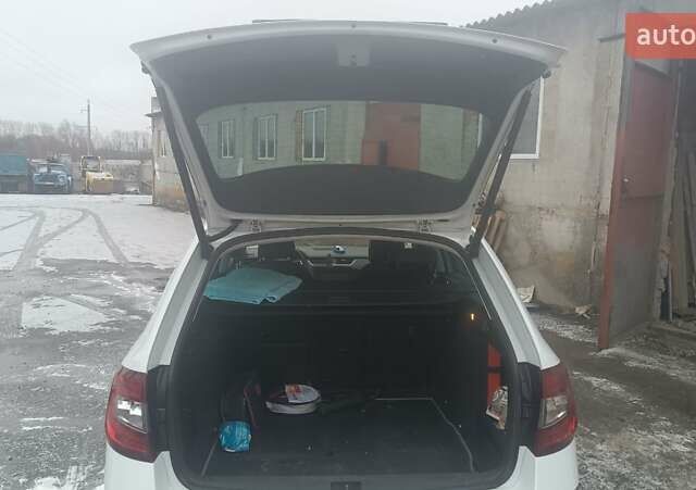 Білий Шкода Октавія, об'ємом двигуна 0 л та пробігом 195 тис. км за 14500 $, фото 2 на Automoto.ua