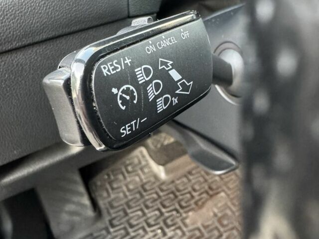 Белый Шкода Октавия, объемом двигателя 1.8 л и пробегом 130 тыс. км за 16150 $, фото 8 на Automoto.ua