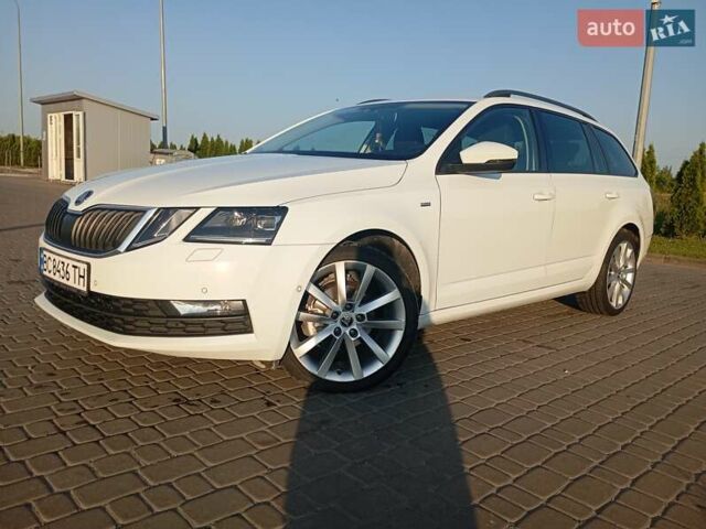 Білий Шкода Октавія, об'ємом двигуна 1.6 л та пробігом 223 тис. км за 15950 $, фото 8 на Automoto.ua