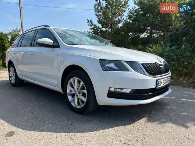 Белый Шкода Октавия, объемом двигателя 1.6 л и пробегом 195 тыс. км за 14700 $, фото 12 на Automoto.ua