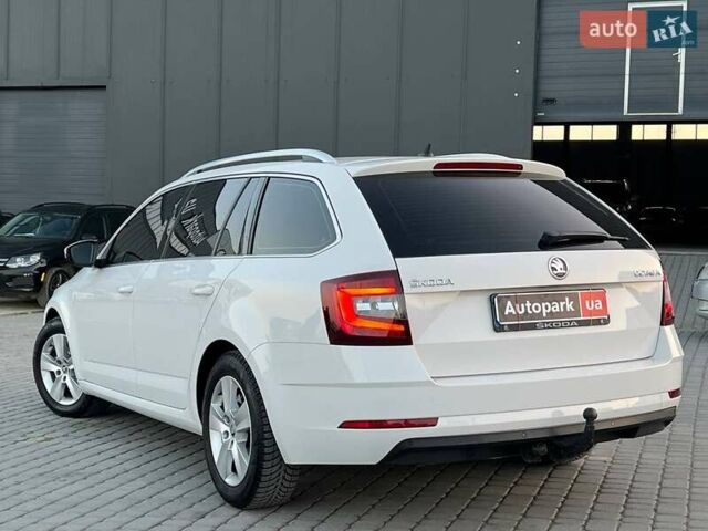 Білий Шкода Октавія, об'ємом двигуна 1.6 л та пробігом 302 тис. км за 14290 $, фото 5 на Automoto.ua