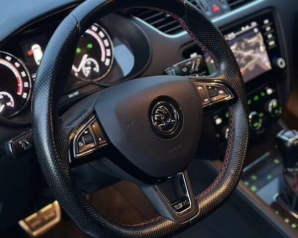 Белый Шкода Октавия, объемом двигателя 1.97 л и пробегом 260 тыс. км за 17900 $, фото 16 на Automoto.ua