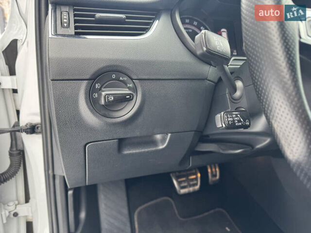 Белый Шкода Октавия, объемом двигателя 1.97 л и пробегом 187 тыс. км за 19200 $, фото 31 на Automoto.ua