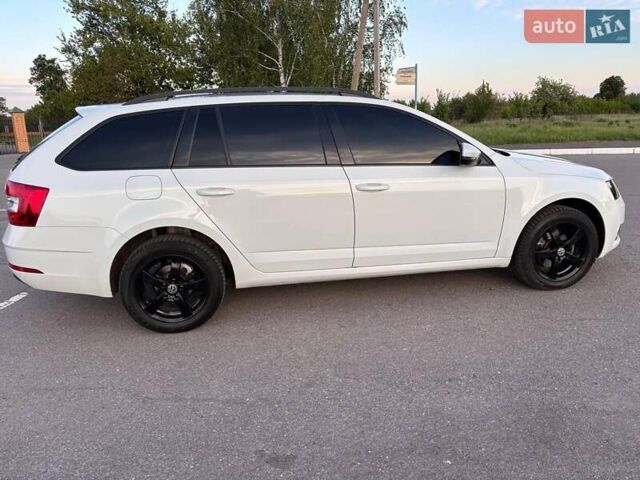 Шкода Октавия 2018 в Киеве на Automoto.ua Белый Шкода Октавия, объемом двигателя 1.6 л и пробегом 206 тыс. км за 14600 $, фото 16 на Automoto.ua