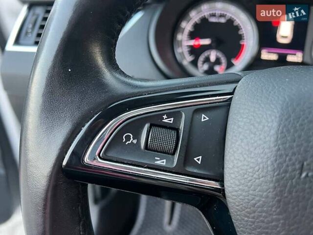 Білий Шкода Октавія, об'ємом двигуна 1.6 л та пробігом 302 тис. км за 14290 $, фото 24 на Automoto.ua